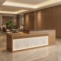 Comptoir de réception droit moderne à deux niveaux avec éclairage LED, taille et couleur personnalisables, pour hôtel, bureau, hall d'entrée