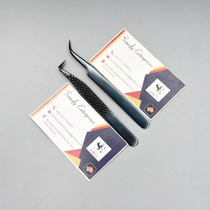Pinzas de Pestañas Profesionales de Plasma Negro de 90 Grados con Punta de Fibra Curva, Acero Inoxidable, Duraderas y Antiestáticas, Marca Privada Personalizada - Product Image 4