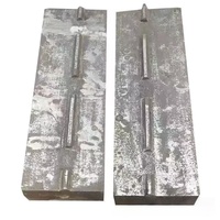 Pièces de rechange pour concasseur à percussion en acier à haute teneur en manganèse : Barre de frappe, plaque, marteau pour le concassage de roches, minerais et agrégats (pièces d'usure)