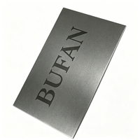 Autocollants adhésifs imperméables personnalisés de luxe en aluminium oxydé avec logo de marque en relief pour les flacons d'huiles essentielles et de cosmétiques