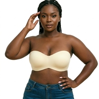 Soutien-gorge sans bretelles pour femmes grandes tailles, invisible, push-up, antidérapant, fin, uni, pour adultes, idéal pour robe de mariée d'été