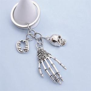 Accesorios <span class=keywords><strong>de</strong></span> Halloween esqueleto fantasma garra Horror llavero creativo mochila colgante accesorios llavero - Product Image 6