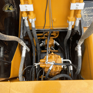 Factory Supply 21500kg Durable Structure Diesel Powered Sany SY215C Used Excavator For <b>Construction</b> - Product Image 5