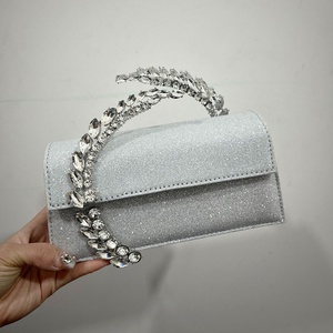 Bolsos de Mano con Asa de Pedrería 2026, Bolsos de Mano de PU para Mujer, Bolsos Cuadrados de Lujo, Bolsos de Hombro de Diseñador, Bolsos de Mano Ligeros para Eventos Nocturnos <span class=keywords><strong>y</strong></span> Carteras - Product Image 4