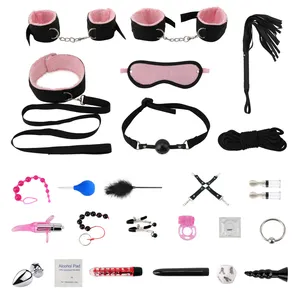 24 pz/set prodotti del sesso giocattoli erotici per adulti BDSM Sex Bondage Set manette morsetti per capezzoli bavaglio frusta corda giocattoli del sesso per le coppie