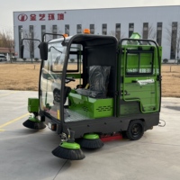 Balayeuse routière électrique zéro émission 48V à 5 brosses avec cabine entièrement fermée pour le nettoyage extérieur des sites touristiques