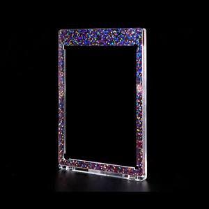 ที่ใส่บัตรแม่เหล็กสำหรับซื้อขายแบบมีปุ่มปิดสำหรับเกมกีฬาพิมพ์ลายแบบโฮโลแกรมที่กำหนดเอง - Product Image 3