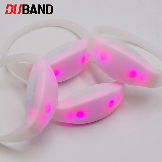 Concert RF LED Wristband Remote Flashing Glow Bracelet Custom Logo Light Sync Bands for Event Festival Shows