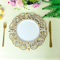Assiettes de Présentation Creuses Sculptées en Plastique 33CM, Style Européen Vintage Argent Or, pour Décoration de Table de Mariage et Banquet