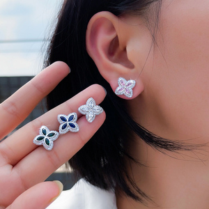 Pendientes de Lujo de 12 mm con Diseño de Trébol de Cuatro Hojas, Estilo Hip Hop, Clásicos, Multicolores, con <span class=keywords><strong>Circonitas</strong></span> Cúbicas Incrustadas, para Mujer, Uso Diario, Regalos - Product Image 2