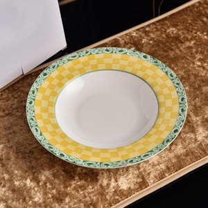 Wholesale Eco-Friendly Fine Bone China <b>Dinnerware</b> Set 2set Plate Mug Collection Yellow Lijing Luxury Style Customized In-glaze - Product Image 1