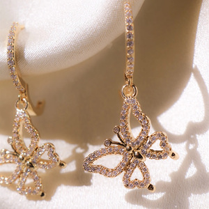 Creative Butterfly Huggie Hoop Earrings for Women Sparkling Elegant Daily Fashion Ear Jewelry - Product Image 2