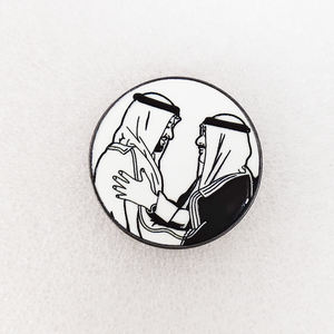 Auf Lager: Bruderschafts-Metallabzeichen der VAE und Kuwait, Magnetischer Anstecker für die Woche der Feierlichkeiten - Product Image 1