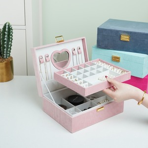New Design Large-Capacity Multi-Layer Velvet Rectangle Jewelry <b>Box</b> Buckle Closure for Earring Ring Storage <b>Heart</b>-<b>Shaped</b> - Product Image 1