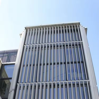 Pare-soleil extérieur personnalisé TOMA cadre de persienne extérieur vertical en aluminium avec système de moteur lame de profil obturateur extérieur