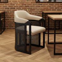 Fauteuil de salle à manger confortable en rotin et bois massif vintage de luxe personnalisé avec rembourrage pour hôtel, restaurant, Canada, Émirats arabes unis