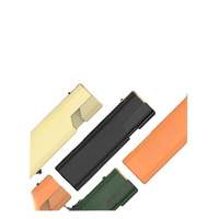 Briquet en silicone personnalisé avec logo, finition métallique mate, haut de gamme, coupe-vent, flamme bleue directe, gravé sur mesure, idéal pour un cadeau.