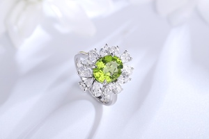 3.06ct Naturel Péridot Halo Bague En Argent Sterling 925 Gemme Belle Conception De Mariage Bijoux De Fiançailles pour Femmes Bague - Product Image 4