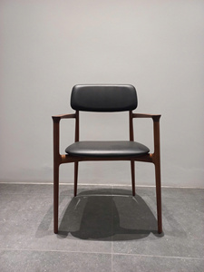 Fauteuil en bois de frêne de luxe avec coussin en tissu doux, mobilier moderne pour restaurant et hôtel PISANO - Product Image 1