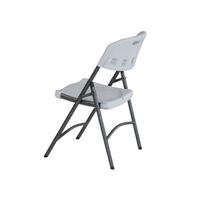 Chaise pliante en plastique portable en gros pour les événements de mariage de fête en plein air à l'intérieur