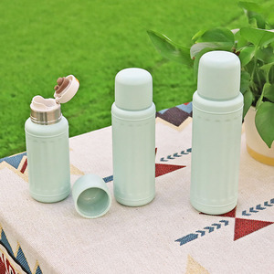 Bouteille d'eau de voyage Topnovo multicolore 350 500 750 ml, gobelet isotherme à double paroi en acier inoxydable avec cordon - Product Image 6
