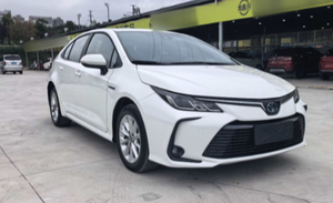 Toyota Corolla Usata Modello 2023 Smart Hybrid 1.8L Edizione <span class=keywords><strong>LUX</strong></span> Auto di Lusso Usata Guidata 9500km in Buone Condizioni - Product Image 2