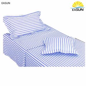Prix d'usine et échantillons gratuits – <span class=keywords><strong>Housse</strong></span> <span class=keywords><strong>de</strong></span> <span class=keywords><strong>couette</strong></span> matelassée en tissu <span class=keywords><strong>de</strong></span> <span class=keywords><strong>vache</strong></span>, ensemble <span class=keywords><strong>de</strong></span> <span class=keywords><strong>couette</strong></span> Queen - Product Image 6