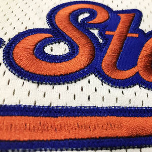 Ropa de calle deportiva personalizada ropa de baloncesto diseño de malla bordado Logo College Club clásico camiseta de baloncesto - Product Image 3