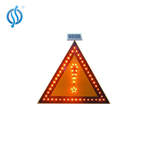 Señal de Tráfico Solar de Aluminio con Luz de Advertencia y Flecha Direccional LED, Señalización Vial Metálica - Product Image 4