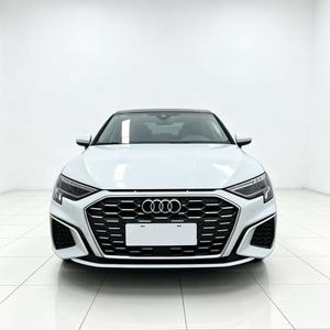 Berline de luxe d'occasion 2024 Audi A3L Limousine 35 TFSI Essence 4 portes 5 places Conduite à gauche Intérieur spacieux Pré-utilisé En stock - Product Image 2
