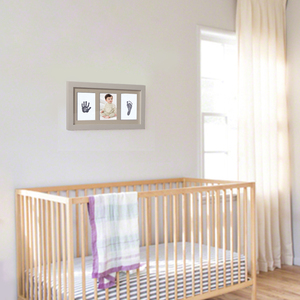 Producto en Tendencia 2026: Marco de Fotos Personalizado para <span class=keywords><strong>Huellas</strong></span> de Manos y Pies de Bebé, Recuerdo con Almohadilla de Tinta para Decoración del Hogar - Product Image 1