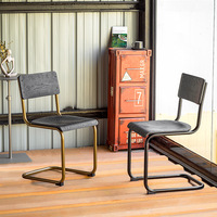 Chaise simple minimaliste moderne rétro en fer forgé chaise de salle à manger design de style industriel dossier de maison pour le salon de loisirs