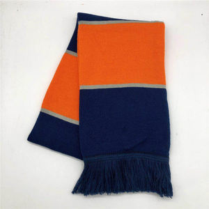 Écharpe de sport tricotée unisexe personnalisée en acrylique jacquard, légère, toutes saisons, carrée, coupe-vent, pour spectateurs de football et équipes - Product Image 3