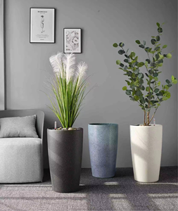 Pots de fleurs ronds en plastique PP de couleur ciment, grands, résistants et adaptés à l'intérieur et à l'extérieur - Product Image 2