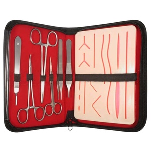 Kit d'instruments chirurgicaux en acier inoxydable durable Healer, avec source d'alimentation manuelle, kit de sutures, tampon d'entraînement, instruments médicaux CE General - Product Image 1