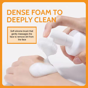 Espuma Limpiadora Facial de Cúrcuma, Limpieza Profunda, Control de Grasa, Aclarante, Rejuvenecedora e Hidratante - Product Image 2