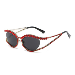 Gafas de sol tipo ojo de gato con montura completa y diamantes de imitación verdes para mujer, protección solar UV400 - Product Image 4
