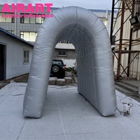 Tente tunnel gonflable gris argenté sur mesure avec éclairage LED, arche de passage gonflable pour la décoration d'entrée de festival en plein air