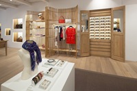 Meubles de présentation pour boutique de mode, table à vêtements, étagère, solution d'aménagement intérieur pour magasin