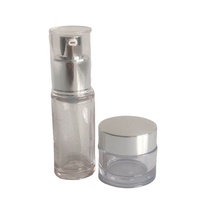 Nouvelle conception de flacons cosmétiques en PETG premium de 40 ml à épaules plates et à parois épaisses, avec pompe pulvérisateur et impression sérigraphique