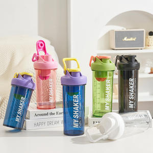 Bouteille d'eau de sport personnalisée 700 ml en PP sans BPA de qualité alimentaire, avec couvercle anti-fuite, écologique, compatible eau bouillante, pour la salle de sport et l'extérieur - Product Image 1