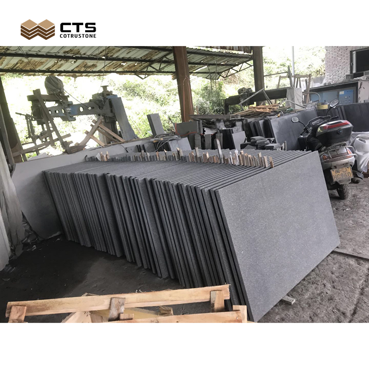 Настраиваемая Fujian Dark Grey G684 гранитная плитка из китайского карьера, природный базальт для наружного применения, цена