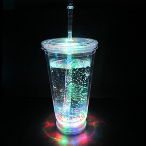 Paglia riutilizzabile da 16 once e etichette con <span class=keywords><strong>nome</strong></span> ciao servizio OEM bicchieri di plastica tazze da viaggio a doppia parete tazze da birra in plastica leggera a LED - Product Image 1