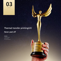 Nouveauté 2026 : Trophée Holywell moderne et élégant en métal plaqué, motif aile d'ange, logo gravé, impression UV, souvenir d'entreprise