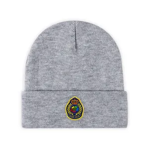 Nuovo stile personalizzato tutto su stampa Logo cappello invernale cappello Designer Unisex jaquard cappelli berretto in pelliccia sintetica