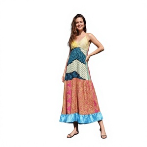 Robe Vintage Bohème Moderne pour Femme, Longueur Genou, Coupe Trapèze, en Soie, Col en V, avec Dentelle Colorée, Fermetures Éclair et Boutons Décoratifs, Respirante, à Pompons - Product Image 1
