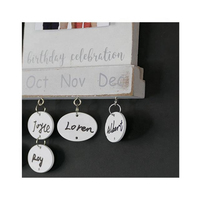 Plaque en bois gravée avec lettres peintes – Décoration réutilisable pour célébrations familiales et rappels d'anniversaire
