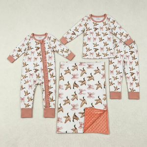 สินค้ามาใหม่ เสื้อผ้าเด็ก ชุดเด็กผู้หญิง แขนยาว ลายเป็ด ชุดนอน - Product Image 1
