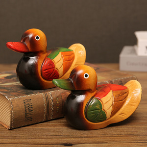 Figurines de canard mandarin en bois Master Gu, décor de couple peint dans le style chinois pour salon, chambre à coucher, meuble TV, chevet - Product Image 2