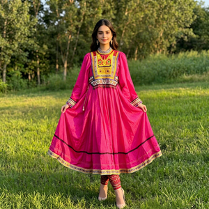 Vestido Maxi Afgano Tradicional – Vestido Afgano de Lujo con Bordado Intenso – Diseño Bordado Vintage de Primera Calidad - Product Image 1